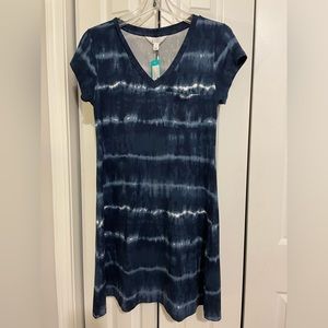 V-neck T-shirt dress